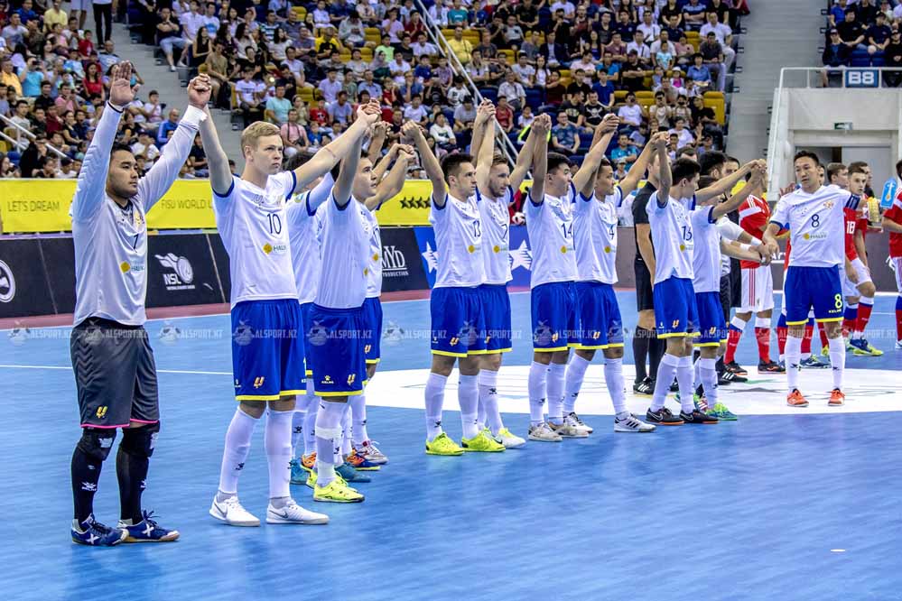 Сборная Казахстана по футзалу завоевала серебряные медали студенческого Чемпионата мира